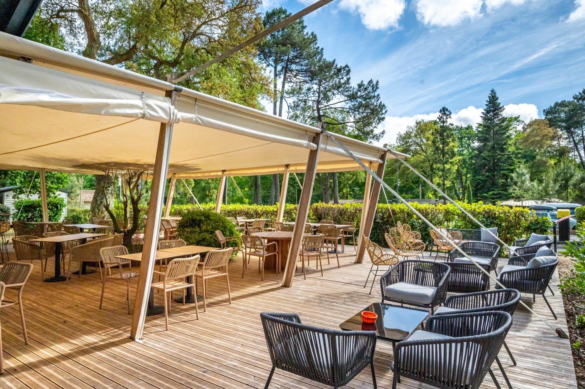 Camping-Village Vacances Les Deux Etangs 세노스 외부 사진