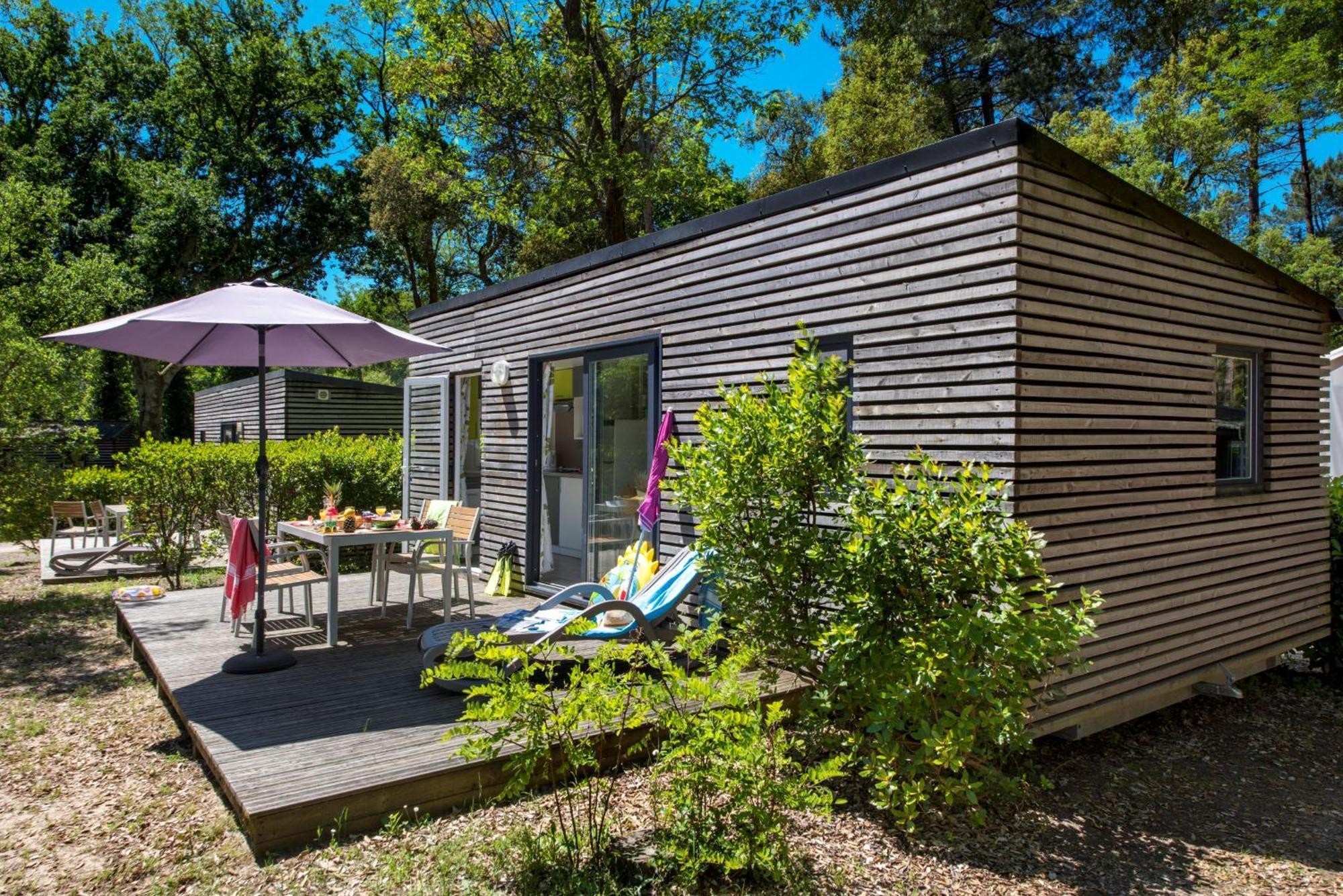 Camping-Village Vacances Les Deux Etangs 세노스 외부 사진