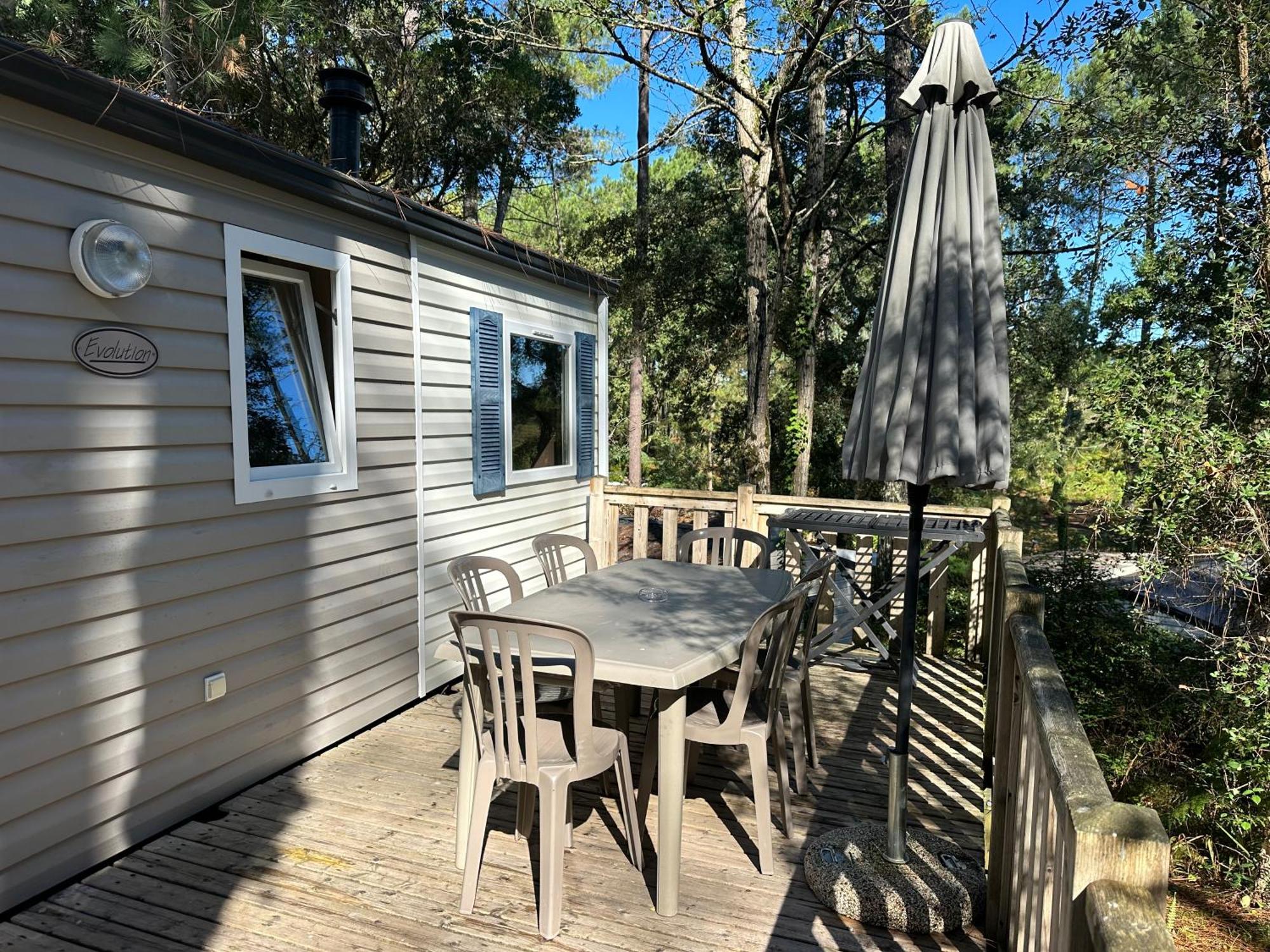 Camping-Village Vacances Les Deux Etangs 세노스 외부 사진